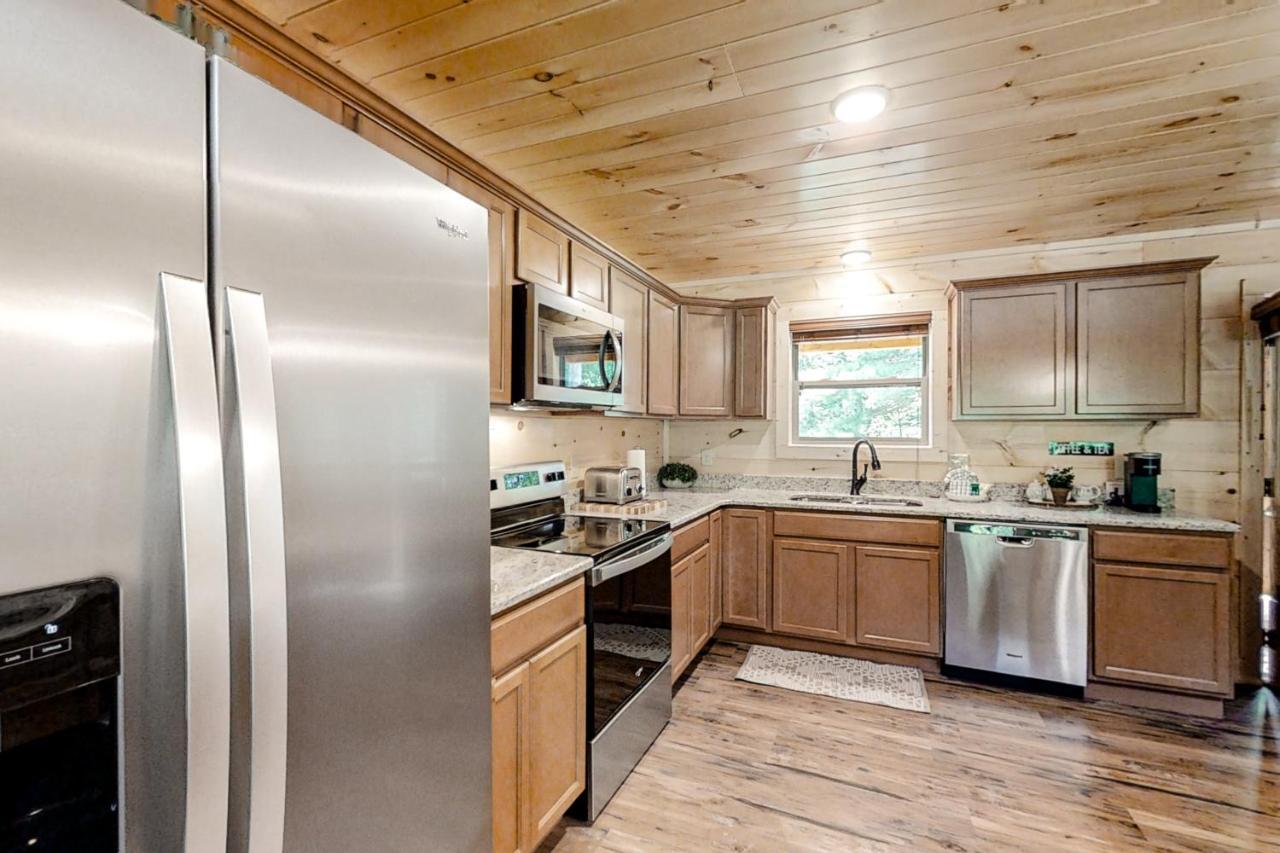 Misty Mountain Retreat Villa Sevierville Exterior photo