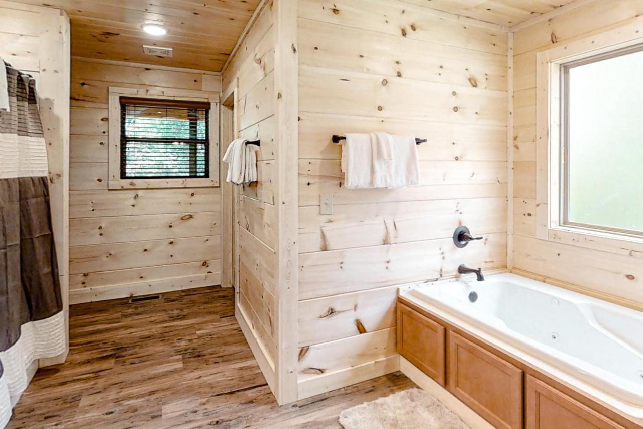 Misty Mountain Retreat Villa Sevierville Exterior photo