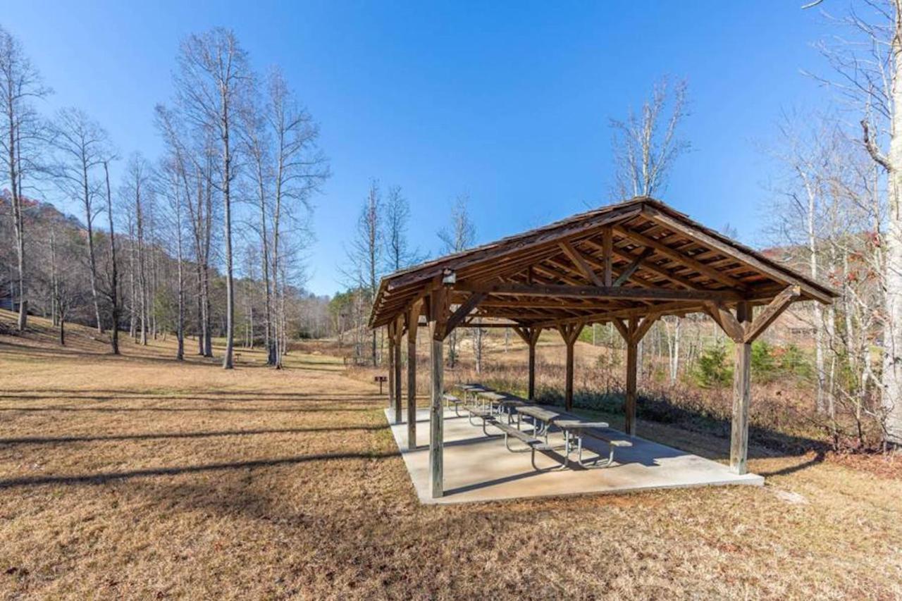 Misty Mountain Retreat Villa Sevierville Exterior photo